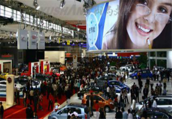 如何通過展臺搭建設(shè)計表現(xiàn)出更好的優(yōu)勢-深圳展臺搭建